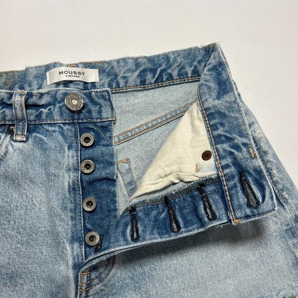Moussy Vintage Denim Jean Shorts SIZE 26 Destroyed Distressed Light Blue Japan - Picture 3 of 9